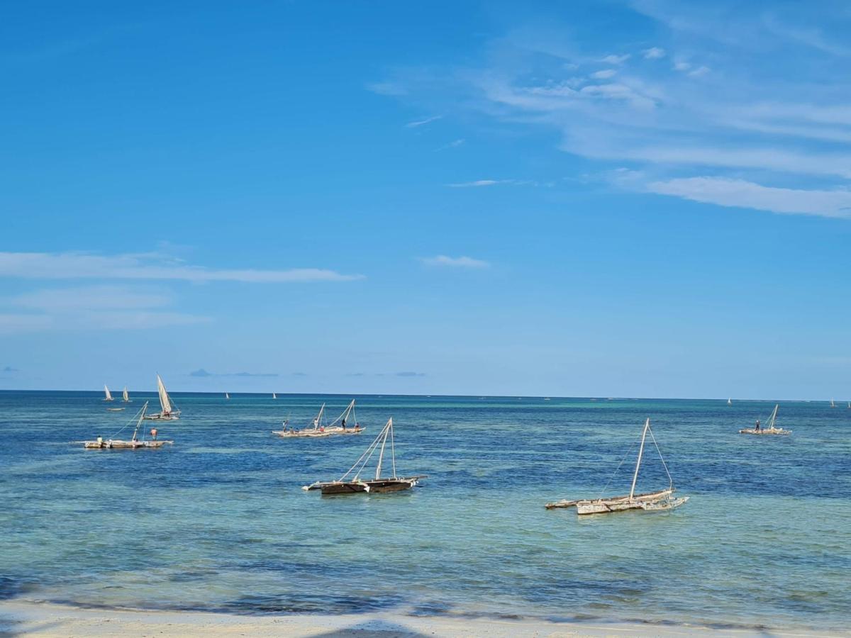 Beachfront Villa Ladha Ya Zanzibar 江比阿 外观 照片