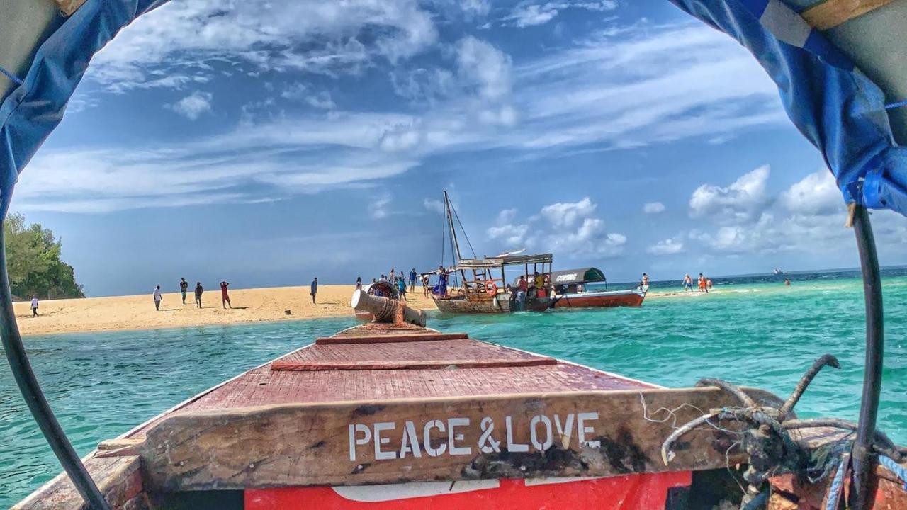 Beachfront Villa Ladha Ya Zanzibar 江比阿 外观 照片