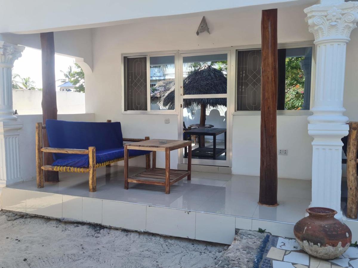 Beachfront Villa Ladha Ya Zanzibar 江比阿 外观 照片