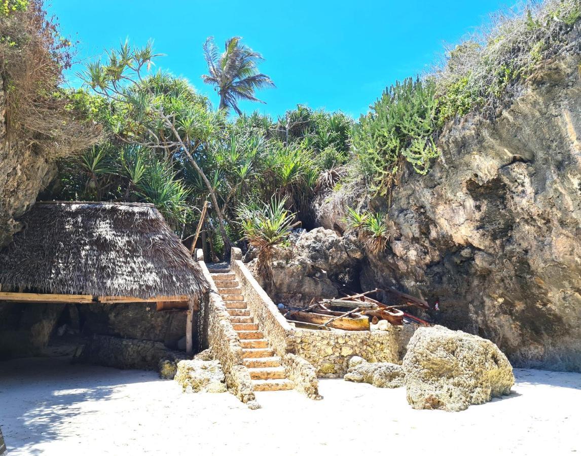 Beachfront Villa Ladha Ya Zanzibar 江比阿 外观 照片