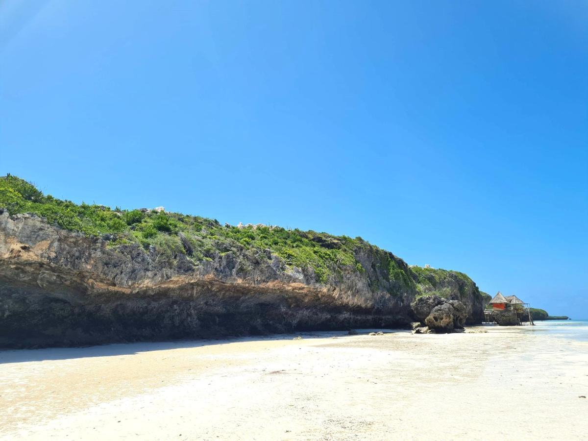 Beachfront Villa Ladha Ya Zanzibar 江比阿 外观 照片